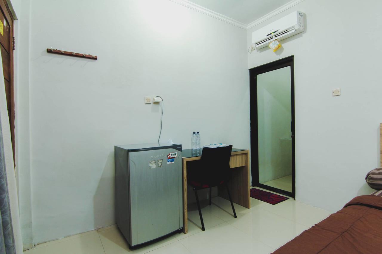 D'Paragon Upn Maguwo Exterior foto